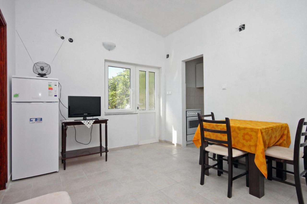 Apartments By The Sea Metajna, Pag - 6351 Exterior photo